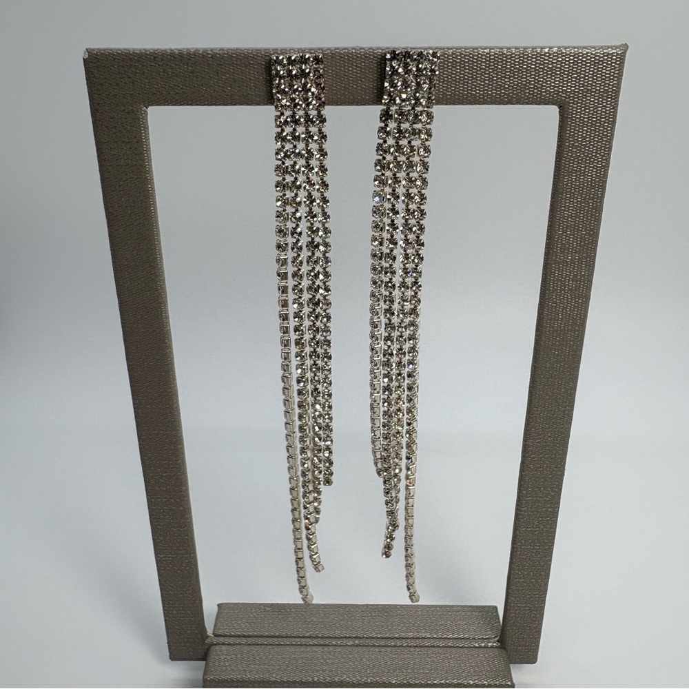 Long 4 Row Clear Crystal Rhinestone Dangle Fringe Earrings in Silver Tone